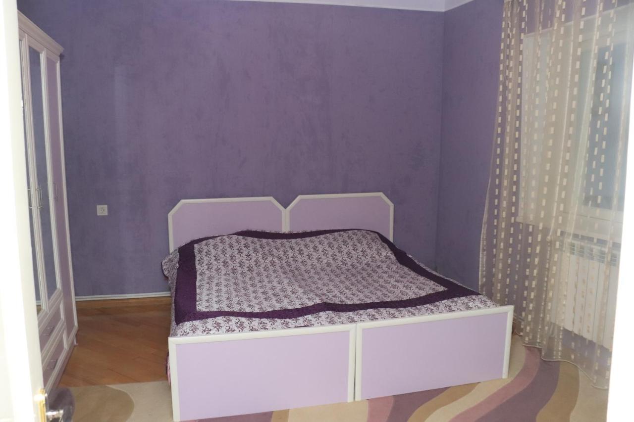 Апартаменты 100М2 В Малом Центре Еревана Exterior foto